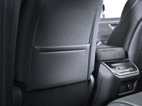 New 2026 INFINITI QX80 Luxe image 32