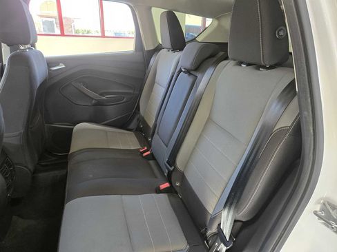 Used 2016 Ford Escape SE w/ Equipment Group 201A AWD/4WD image 29
