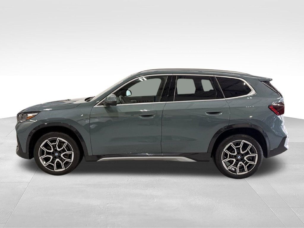 Used 2026 BMW X1 xDrive28i AWD/4WD image 2