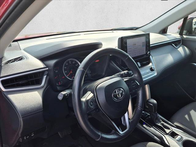Used 2022 Toyota Corolla Cross LE FWD image 9