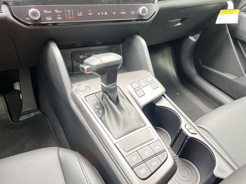 New 2026 Kia Sportage EX w/ EX Panorama Roof Package image 14