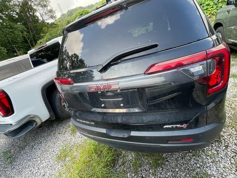 Used 2022 GMC Acadia AT4 w/ Technology Package AWD/4WD image 6