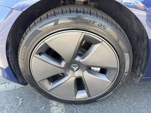 Used 2023 Tesla Model 3 Standard Range image 41