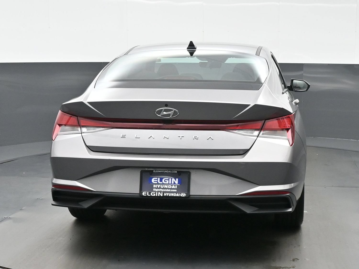 Certified 2023 Hyundai Elantra SEL w/ Convenience Package FWD image 5