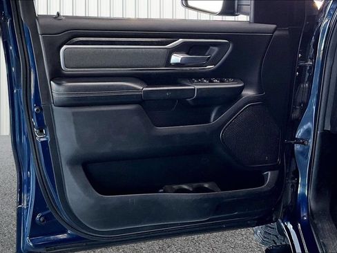 Used 2019 RAM 1500 Big Horn AWD/4WD image 19