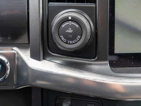 Used 2023 Ford F150 Lariat w/ Equipment Group 502A High image 30