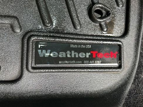 Used 2018 Dodge Challenger GT w/ Driver Convenience Group AWD/4WD image 16