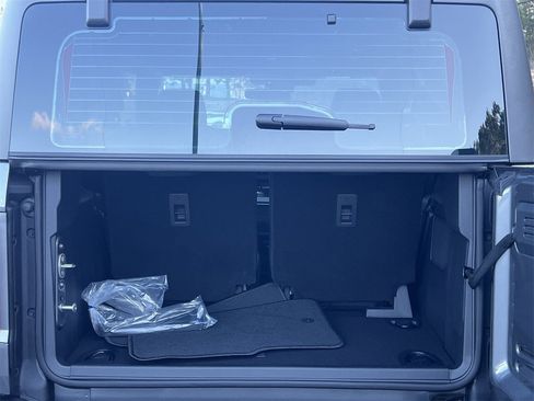 New 2025 Ford Bronco 2-Door image 19