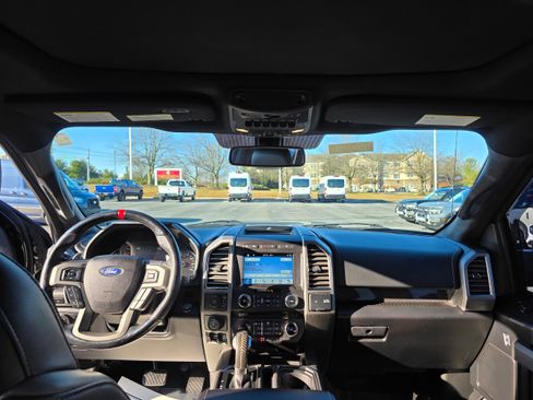 Certified 2018 Ford F150 Raptor w/ Equipment Group 802A Luxury image 12