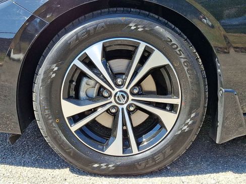 Used 2023 Nissan Sentra SV w/ All-Weather Package FWD image 36