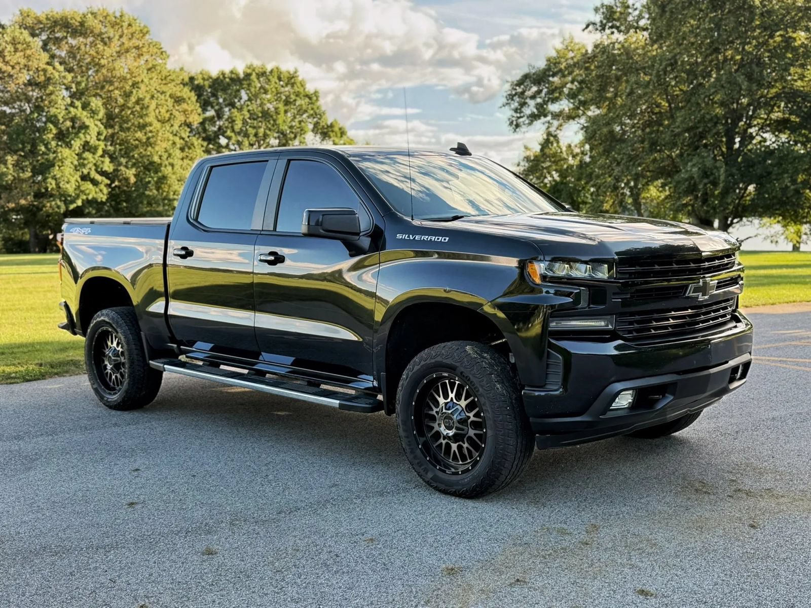 Used 2019 Chevrolet Silverado 1500 RST w/ All-Star Edition AWD/4WD image 1