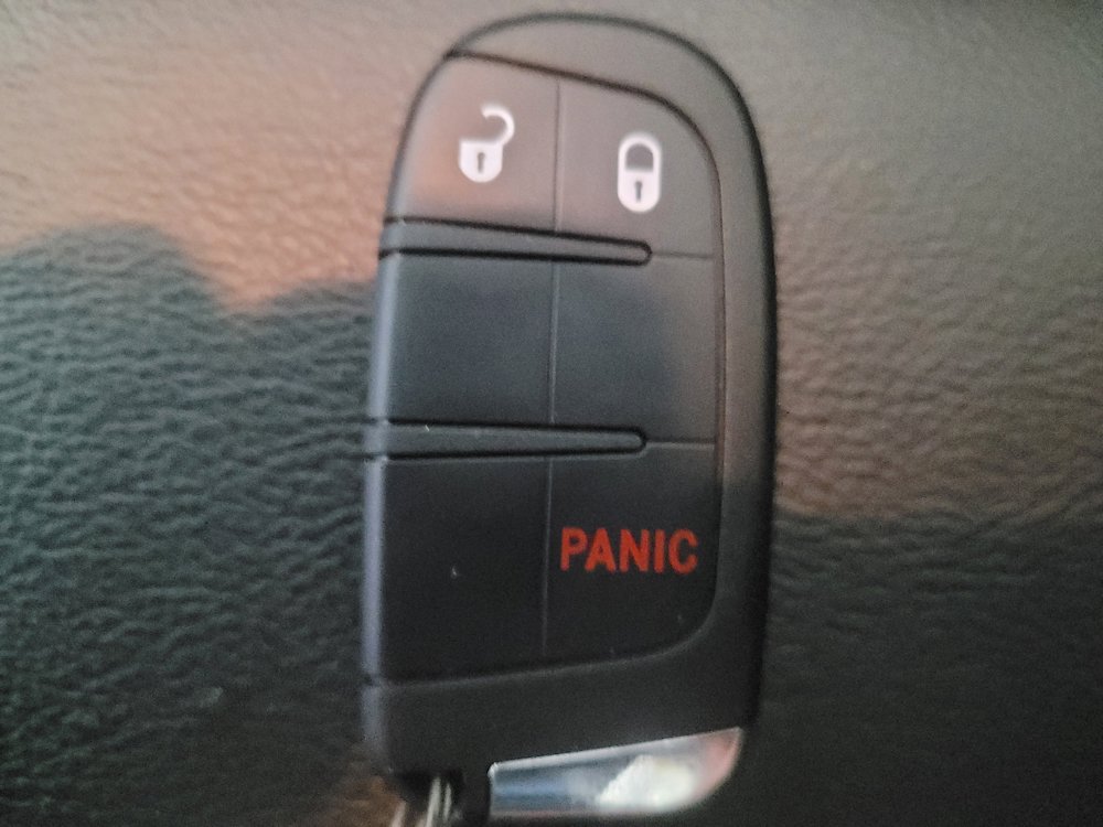 Used 2019 Jeep Compass Latitude AWD/4WD image 32