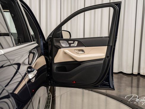 Used 2021 Mercedes-Benz GLS 63 AMG 4MATIC image 41