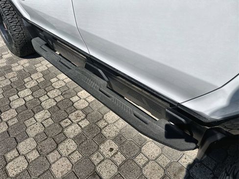 New 2026 GMC Hummer EV SUV image 13