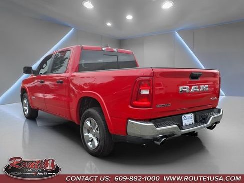 Used 2025 RAM 1500 Big Horn AWD/4WD image 6