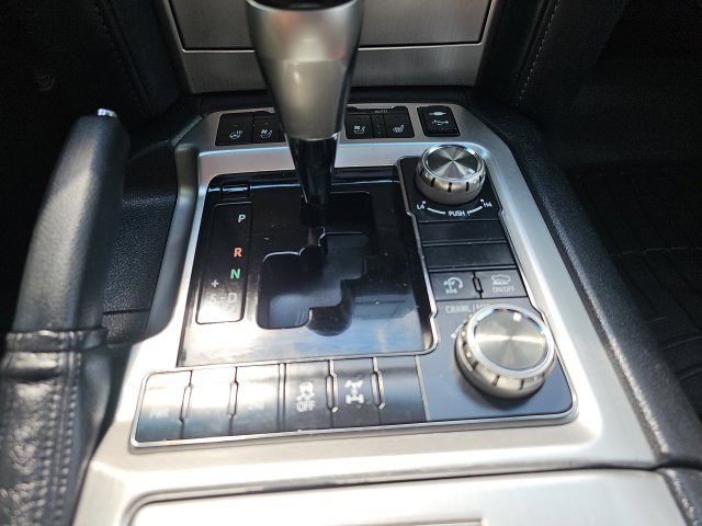 Used 2017 Toyota Land Cruiser AWD/4WD image 23
