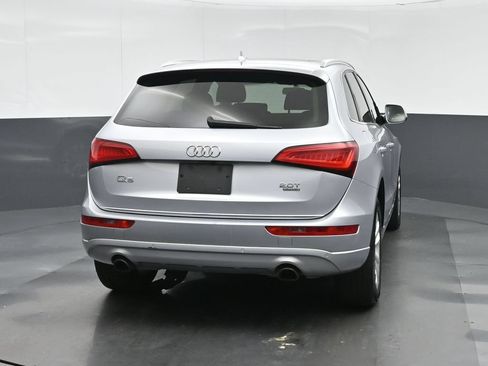 Used 2016 Audi Q5 2.0T Premium Plus w/ Technology Package AWD/4WD image 6