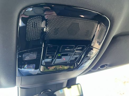 Used 2024 Lexus RX 450h Luxury w/ Convenience Package image 46