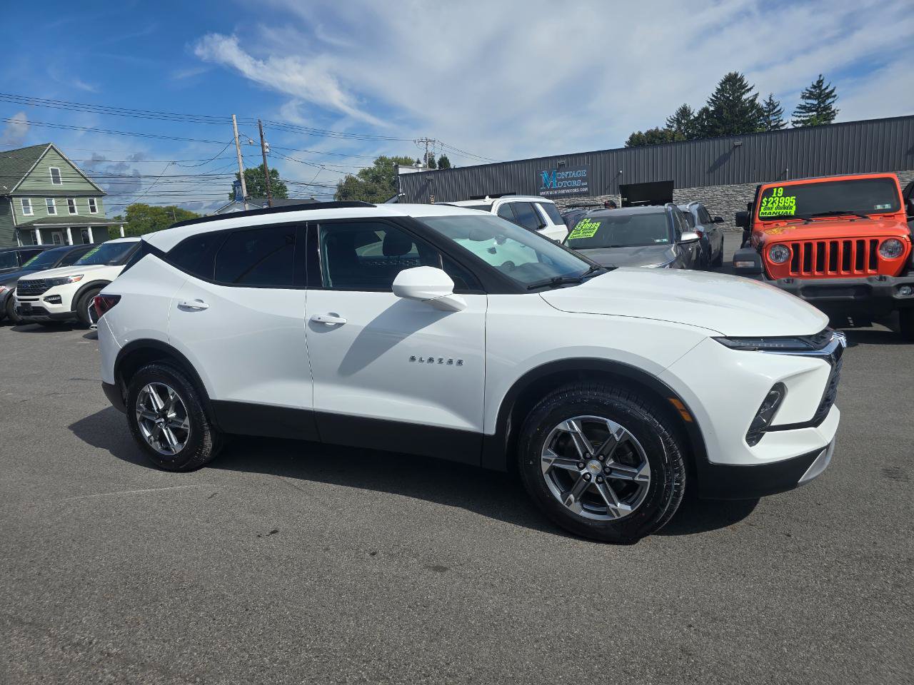 Used 2023 Chevrolet Blazer LT w/ Convenience Package AWD/4WD image 5