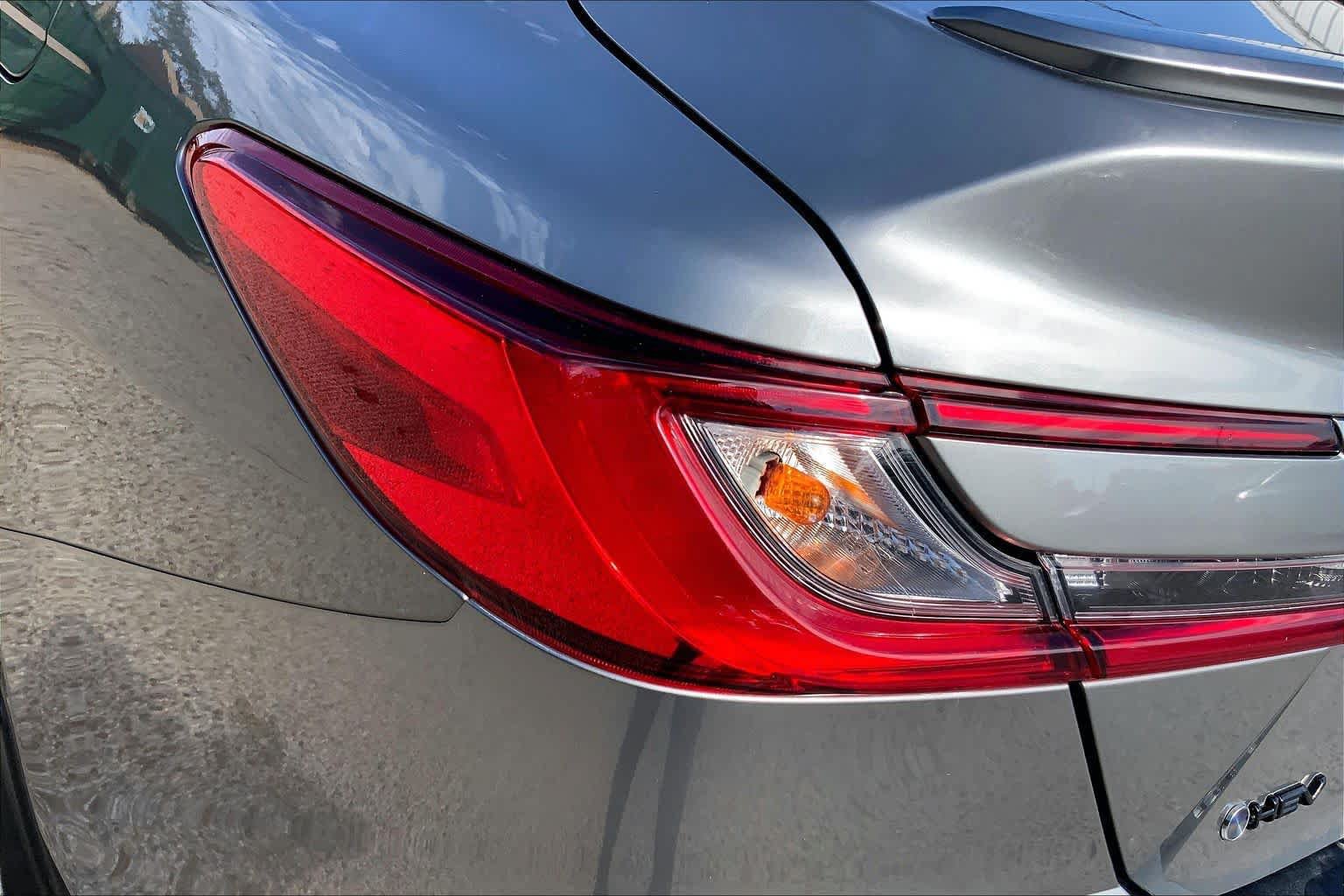 Used 2026 Toyota Camry SE w/ Convenience Package FWD image 28