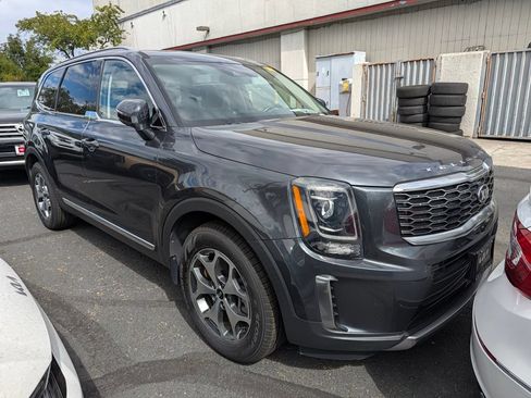 Used 2021 Kia Telluride EX w/ Towing Package AWD/4WD image 6