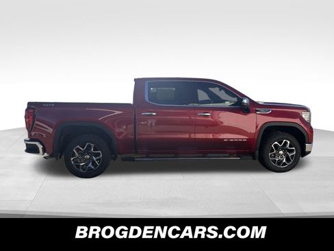 New 2026 GMC Sierra 1500 SLT w/ SLT Premium Package image 2