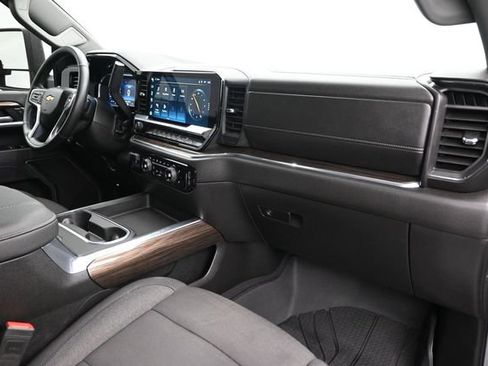 Used 2025 Chevrolet Silverado 3500 LT w/ All Star Edition AWD/4WD image 10