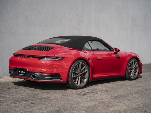 Used 2023 Porsche 911 Carrera 4S image 10