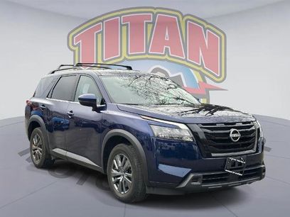 Certified 2023 Nissan Pathfinder SV w/ Black Appearance Package