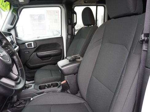 Used 2021 Jeep Wrangler Unlimited Sport image 21