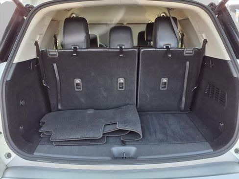 Used 2022 Nissan Pathfinder SL image 26