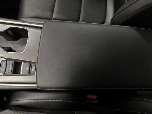 Used 2021 Honda Accord Sport image 18