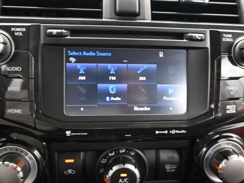 Used 2018 Toyota 4Runner TRD Off-Road Premium AWD/4WD image 19
