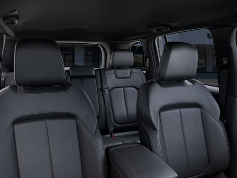 New 2025 Jeep Grand Cherokee Limited image 52