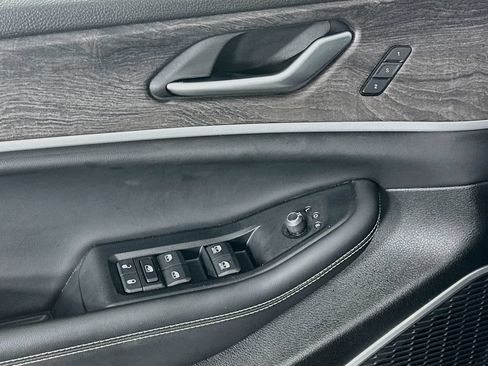 Certified 2023 Jeep Grand Cherokee L Limited AWD/4WD image 28
