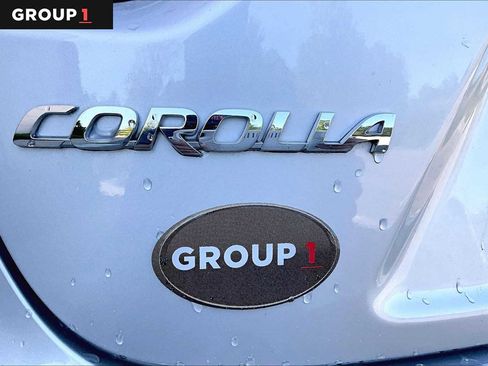 Certified 2022 Toyota Corolla LE FWD image 32