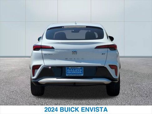 Used 2024 Buick Envista Sport Touring w/ Convenience I Package FWD image 8