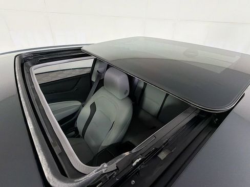 Used 2016 Chevrolet Camaro LT image 16