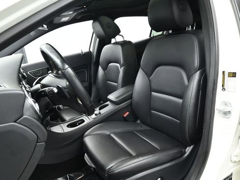 Used 2017 Mercedes-Benz GLA 250 GLA 250 image 13