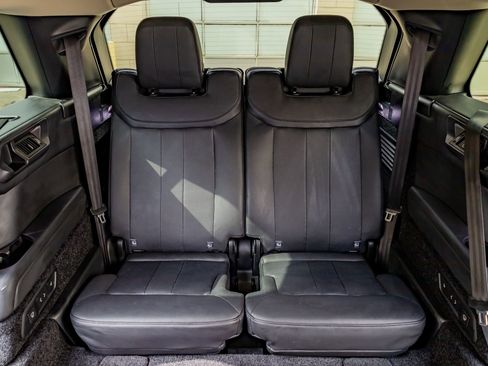 Used 2023 Land Rover Range Rover Long Wheelbase SE AWD/4WD image 31