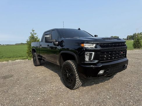 Used 2021 Chevrolet Silverado 2500 LTZ w/ LTZ Plus Package AWD/4WD image 4