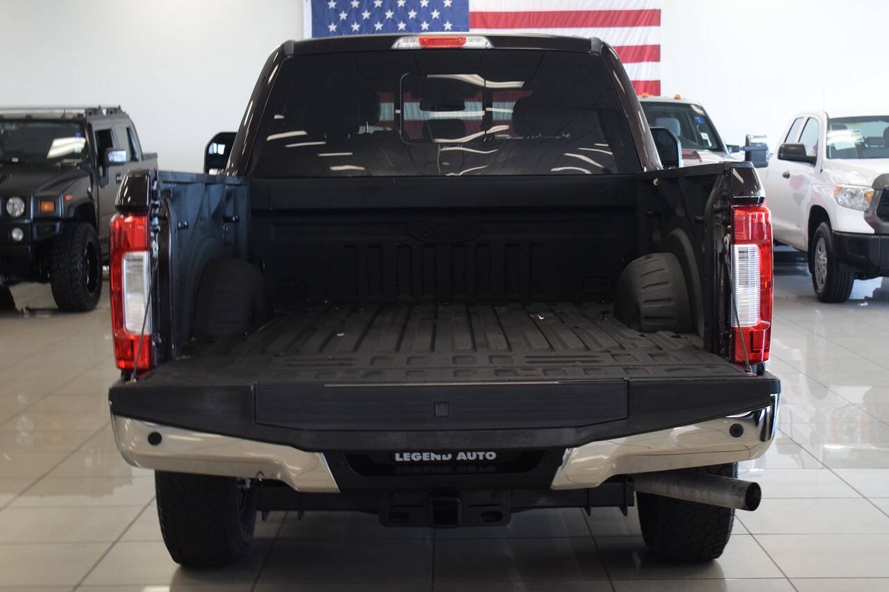 Used 2018 Ford F250 Lariat w/ Lariat Ultimate Package RWD image 19