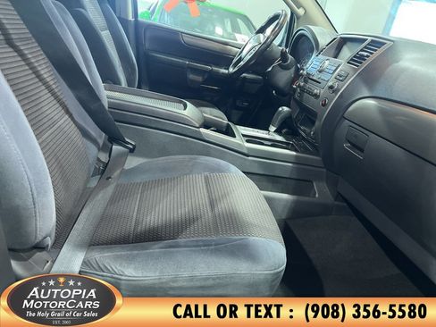 Used 2013 Nissan Armada SV AWD/4WD image 11