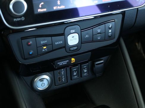 Used 2021 Nissan Leaf SV Plus image 49