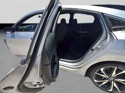 Used 2018 Honda Civic Si image 13