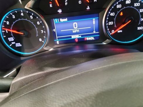 Used 2023 Chevrolet Equinox LT image 34