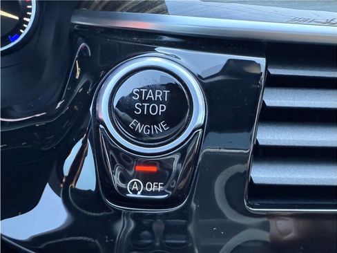 Used 2017 BMW 530i image 40