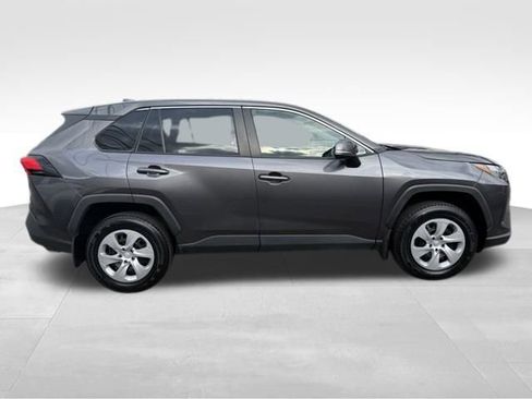 Used 2024 Toyota RAV4 LE image 5