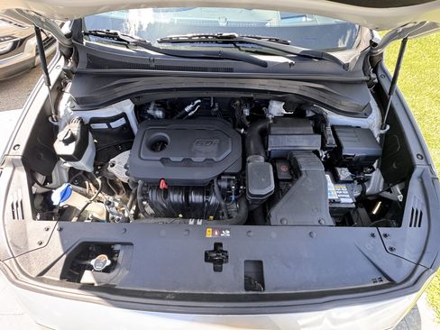 Used 2019 Hyundai Santa Fe AWD image 37