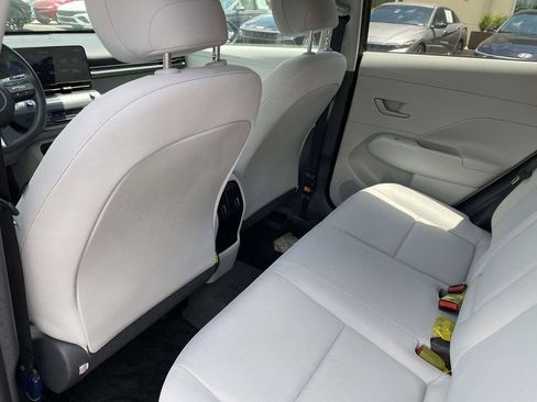 Certified 2025 Hyundai Kona SEL FWD image 13